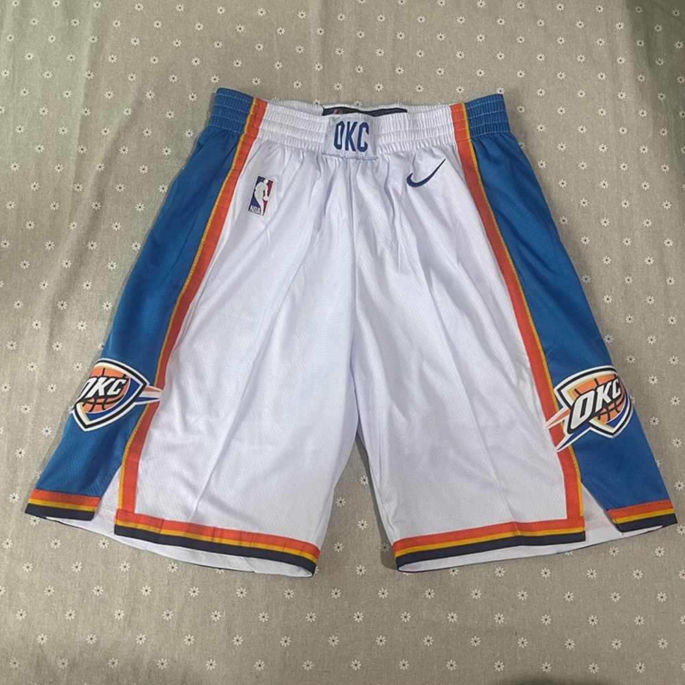 Nike Oklahoma City Thunder White Shorts